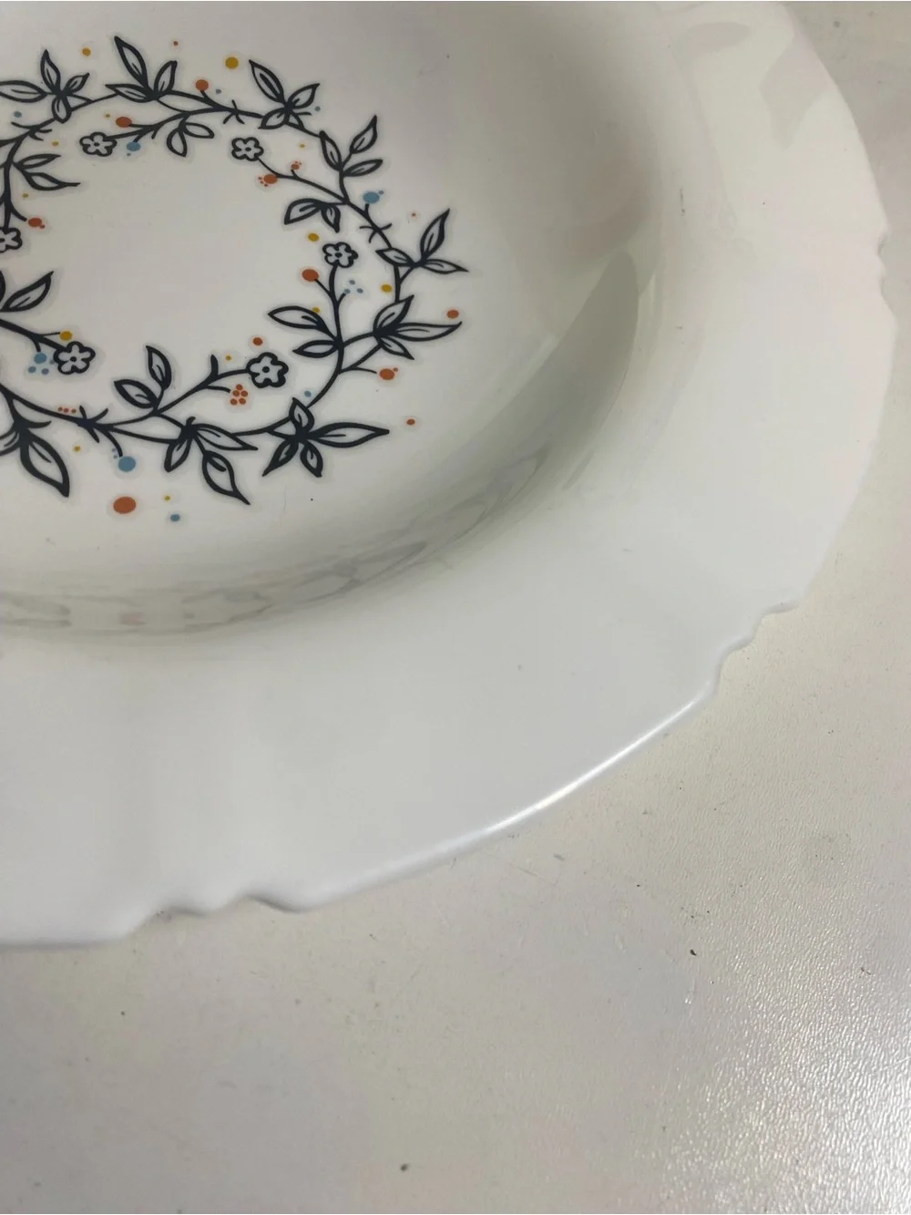 Set Of 2 IKEA Sanning White With Florals 9.5” Pasta Bowl Durable Tempered Glass